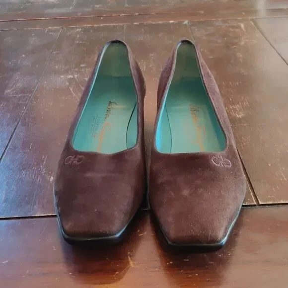 salvatore Ferragamo boutique vintage 90s brown suede loafers size 7 - Picture 1 of 9